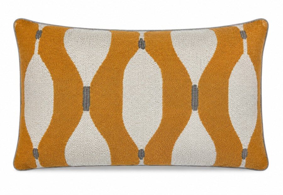 Royal Teak Collection Vine Tangerine 12" × 20" Lumbar Pillow (33VT12)